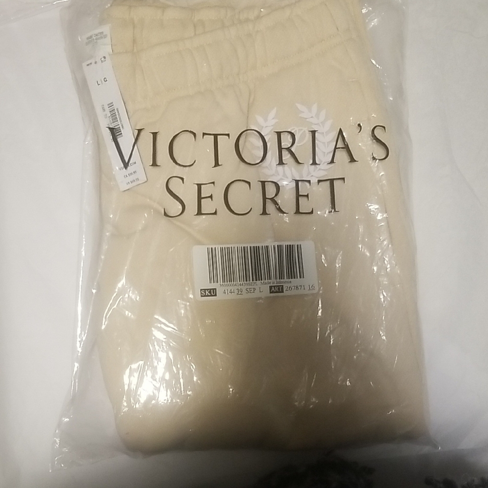 Victoria's Secret Cream Sweatpants for Cozy Comfort